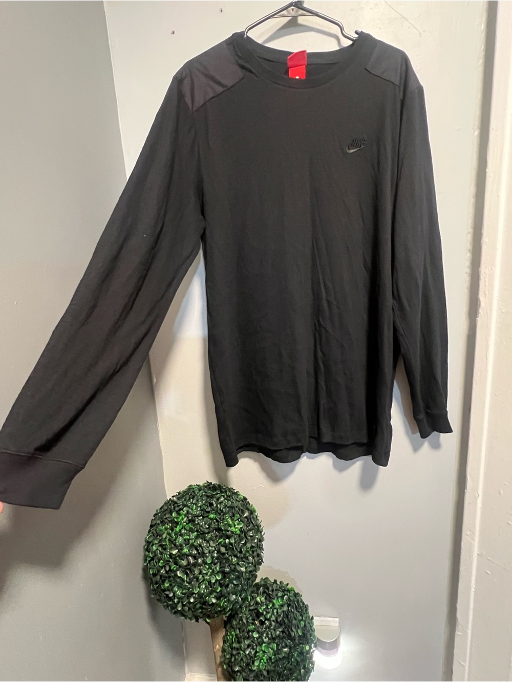 Nike Long Sleeve Black Crewneck Shirt size L men